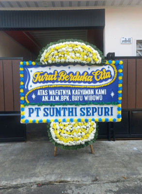 Papan Bunga Duka di Panosogan