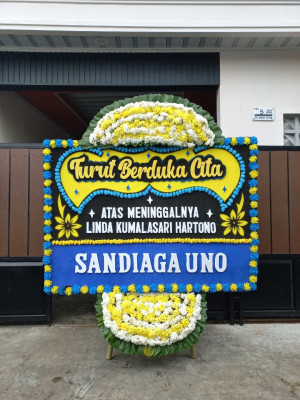 Papan Bunga Duka di Panosogan